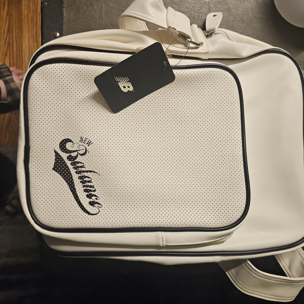 New Balance Cream and Black Shoulder Bag